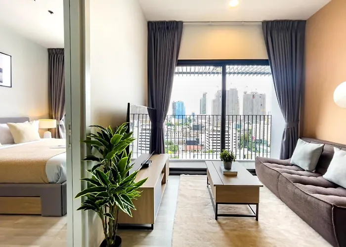 Near Bts L Fully Furnished L Pool And Gym L Sontana アパート バンコク都