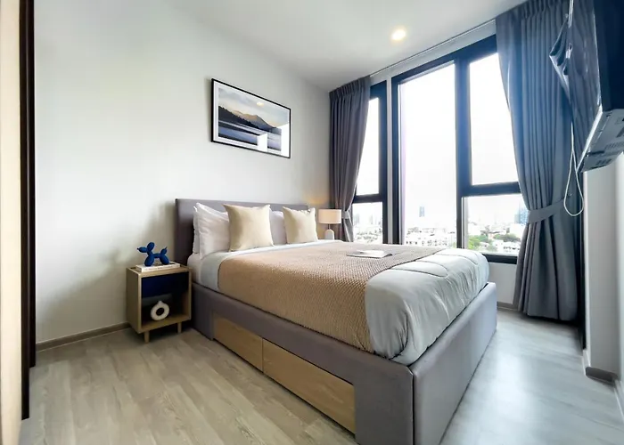 Near Bts L Fully Furnished L Pool And Gym L Sontana アパート